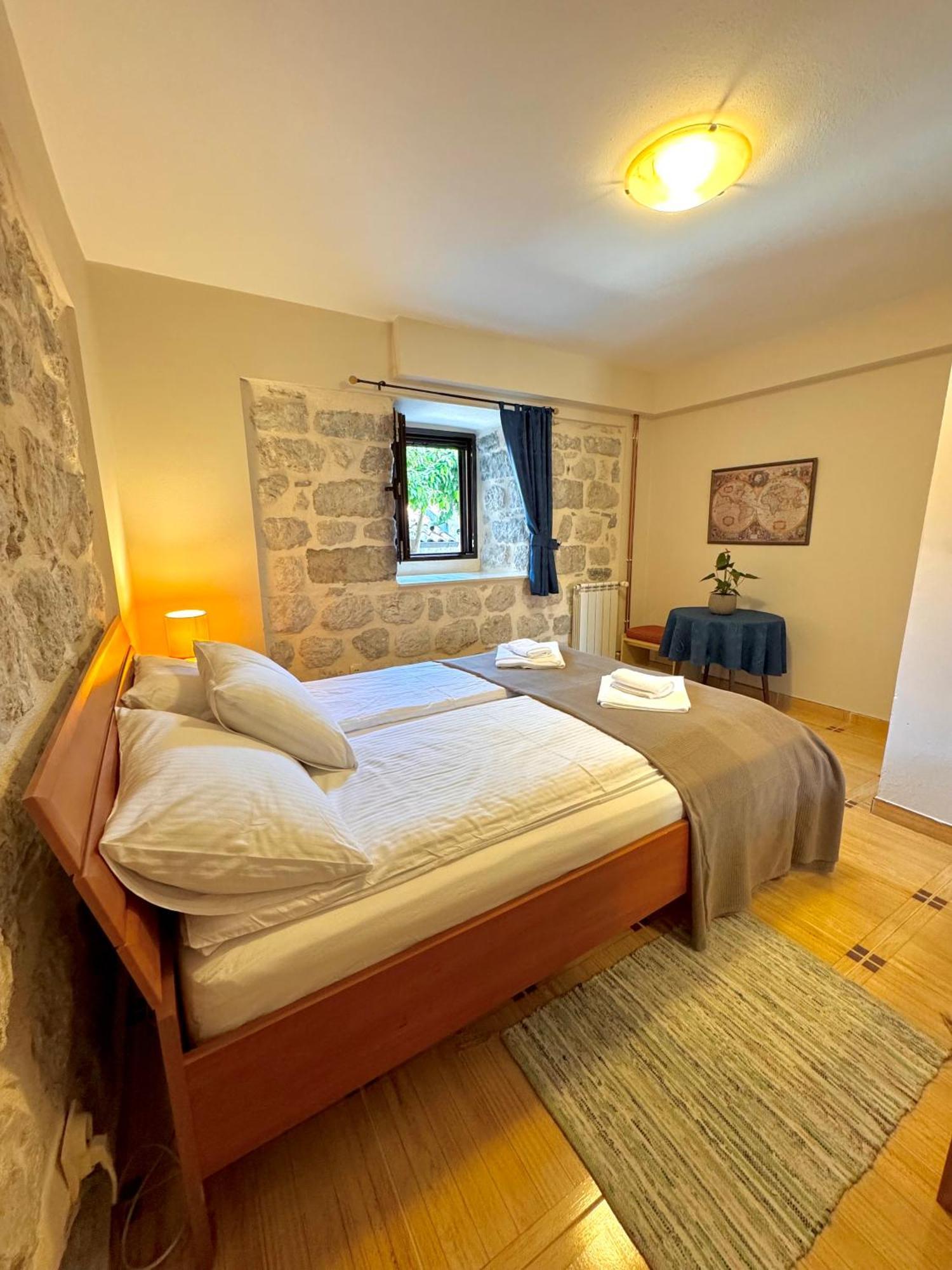 Apartments Radonicic Kotor Luaran gambar