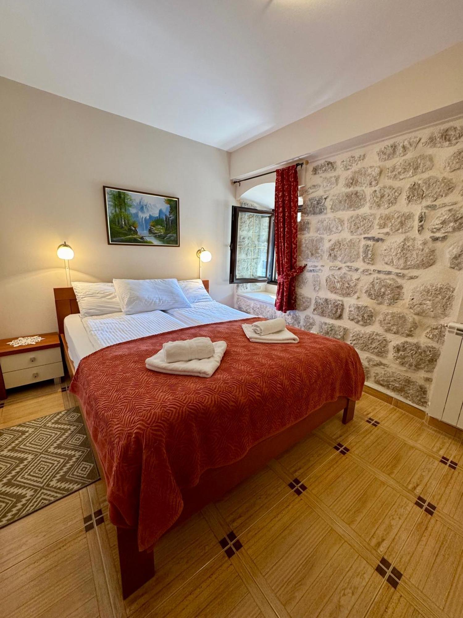 Apartments Radonicic Kotor Luaran gambar