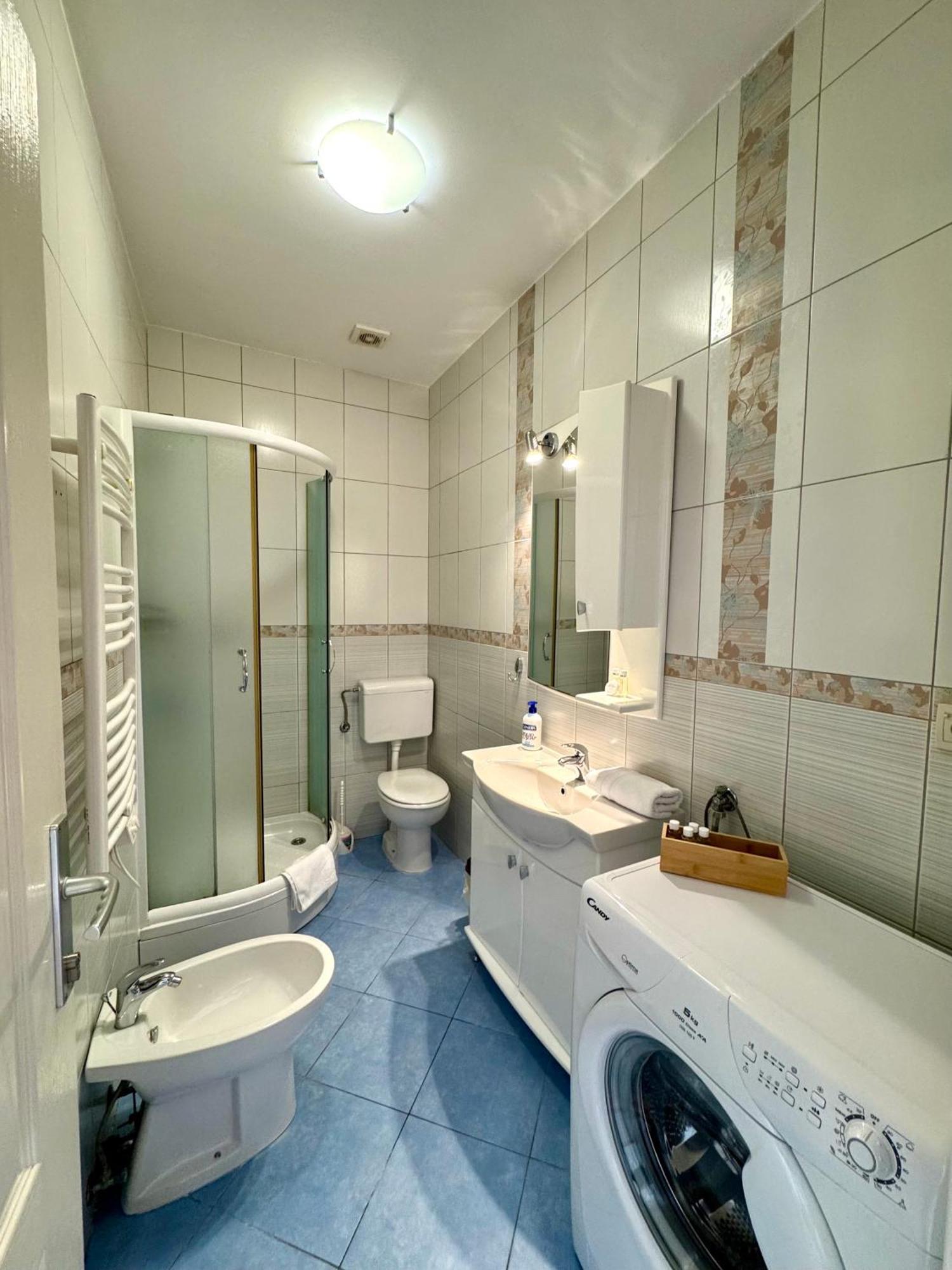 Apartments Radonicic Kotor Luaran gambar