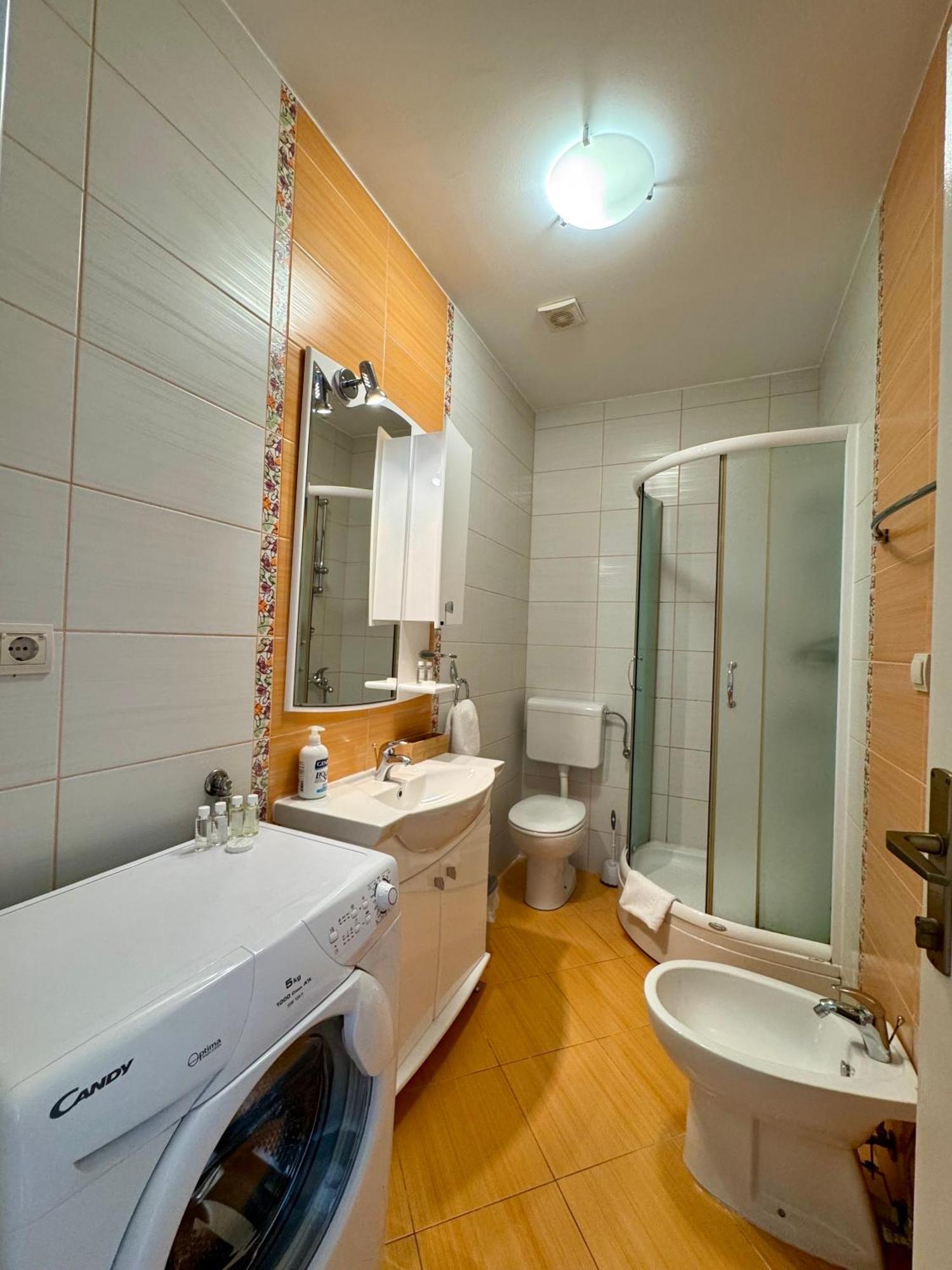 Apartments Radonicic Kotor Luaran gambar